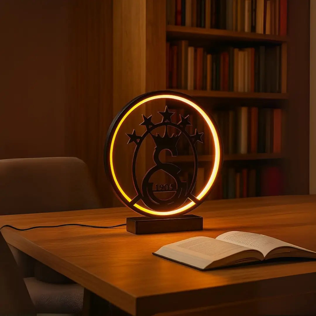 5 Yıldızlı Sarı Kırmızı LED Işıklı GS Masa Lambası  Dekoratif Gece Lambası