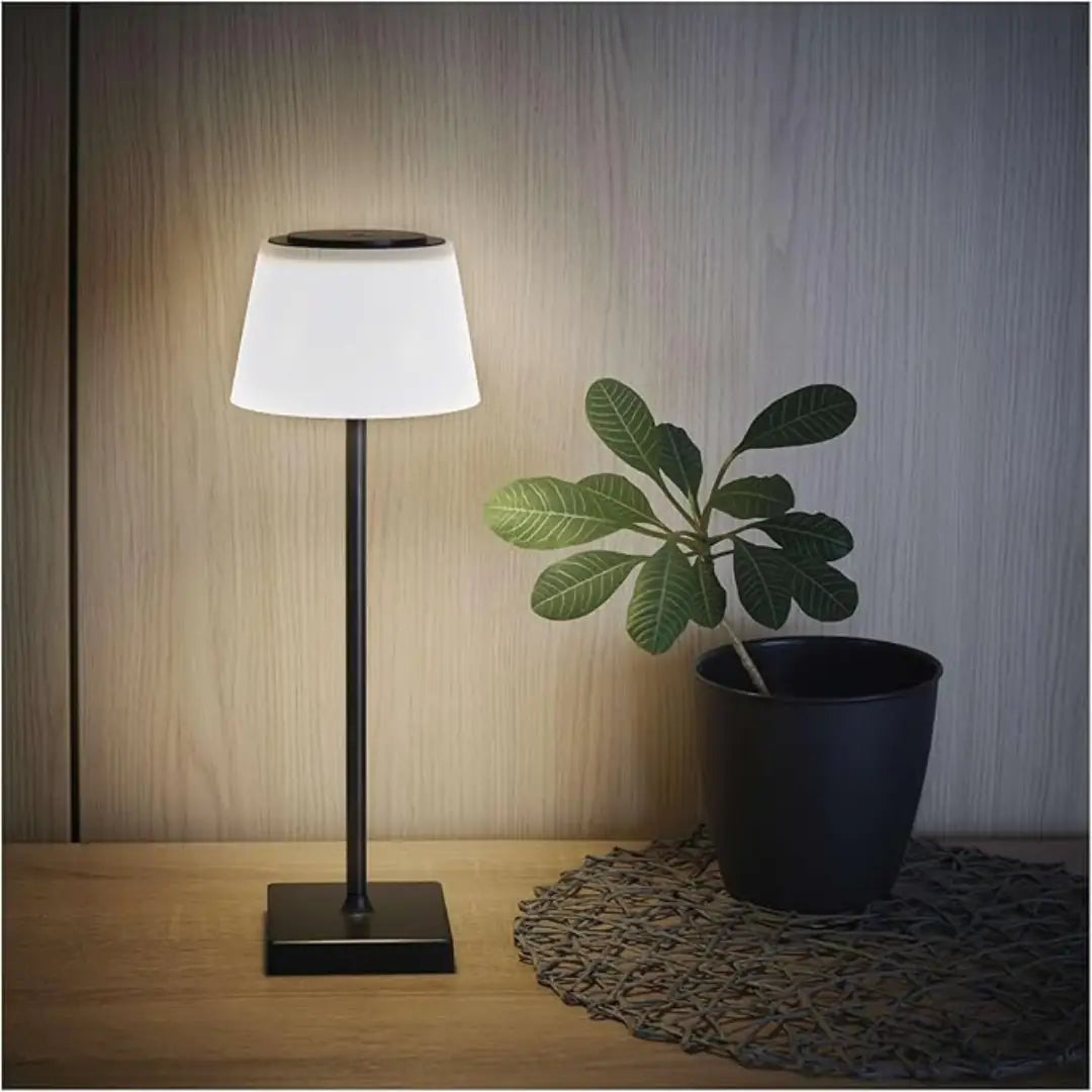 Glamor Şarjlı RGB Masa Lambası – Dokunmatik, 10 Renkli, Dimlenebilir,  Şarjlı LED Aydınlatma