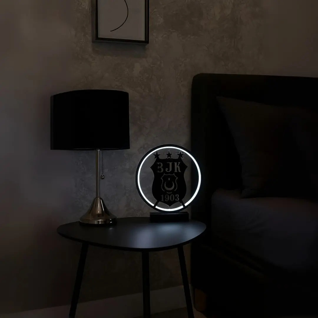 Siyah Beyaz LED Işıklı BJK Masa Lambası  Dekoratif Gece Lambası