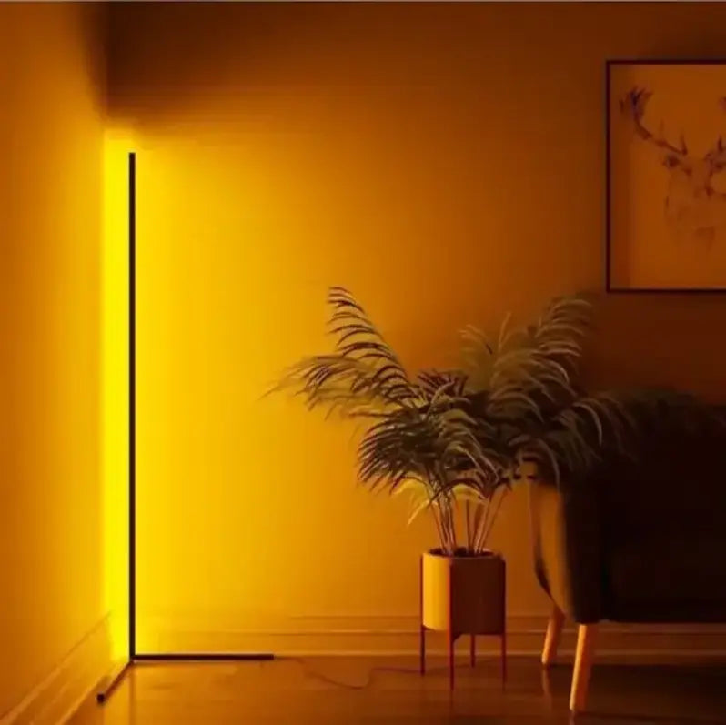 Noxen Kumandalı RGB Lambader – 16 Renk Seçeneği, 4 Dinamik Mod, Modern Lamba 120 Cm